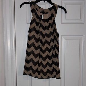 Chevron Pattern Sleeveless Top